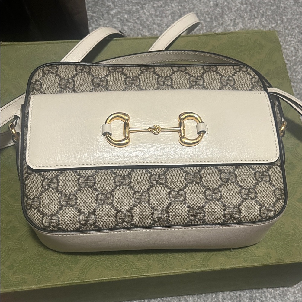 Gucci Beige and White Crossbody Bag